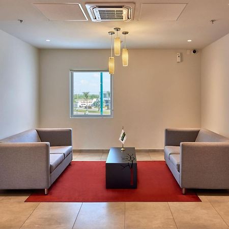 City Express Junior By Marriott Tijuana Otay Extérieur photo