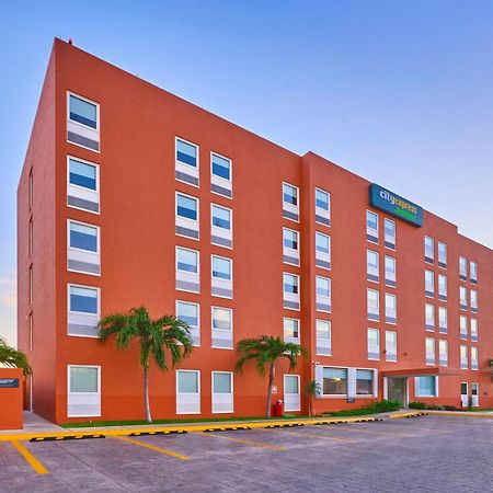City Express Junior By Marriott Tijuana Otay Extérieur photo