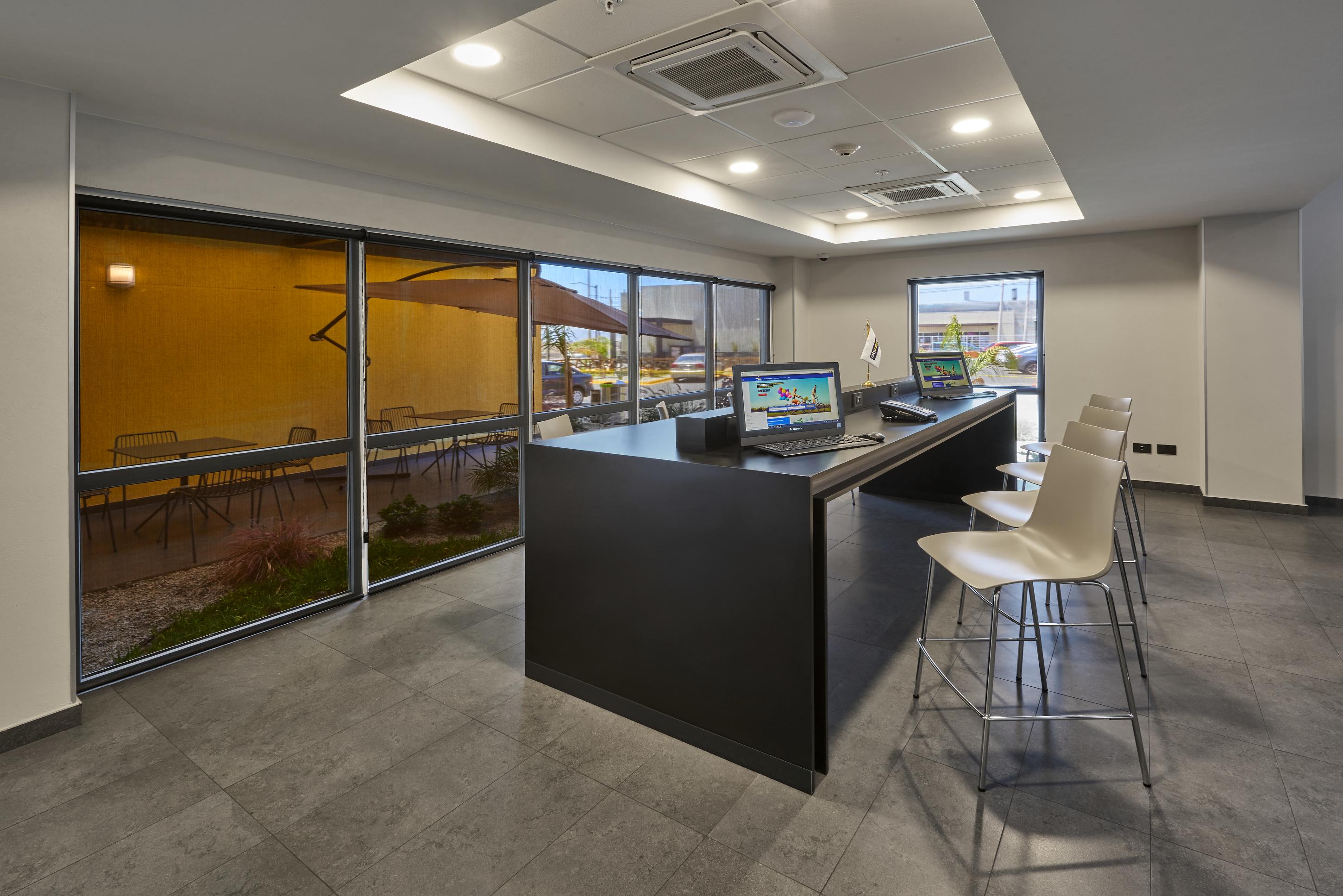 City Express Junior By Marriott Tijuana Otay Extérieur photo