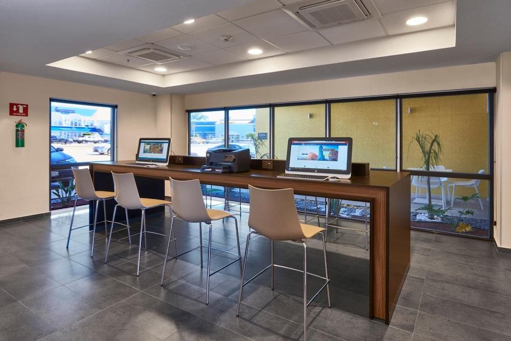 City Express Junior By Marriott Tijuana Otay Extérieur photo