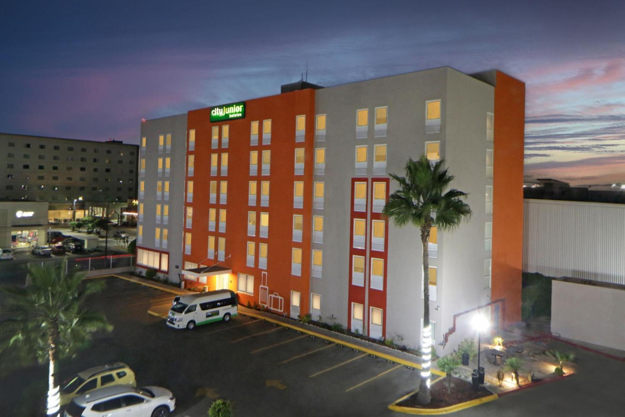 City Express Junior By Marriott Tijuana Otay Extérieur photo