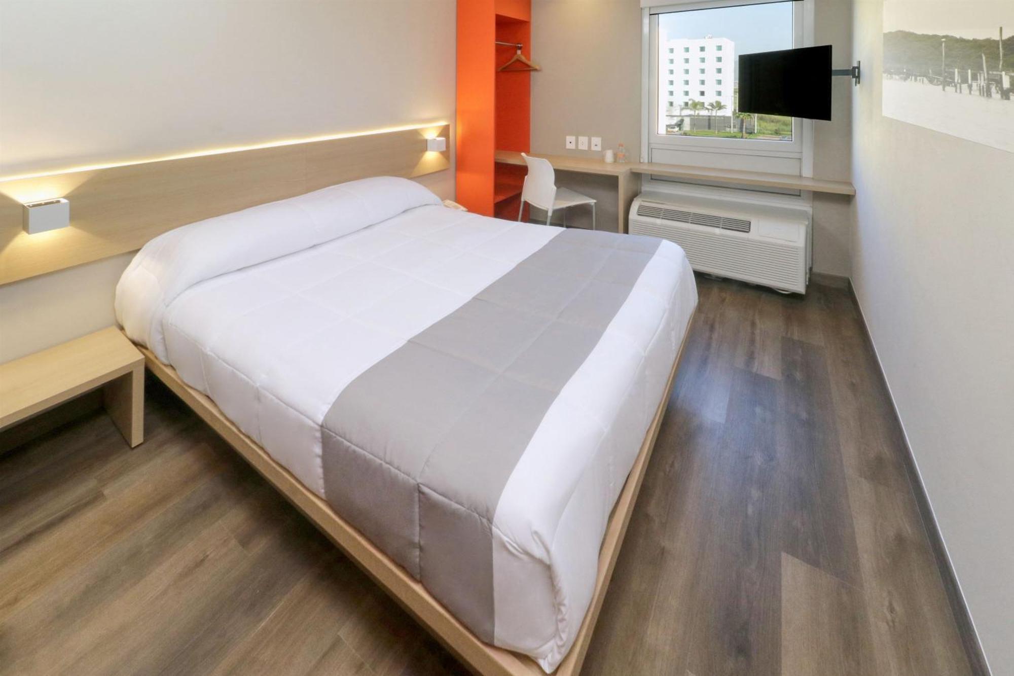 City Express Junior By Marriott Tijuana Otay Extérieur photo
