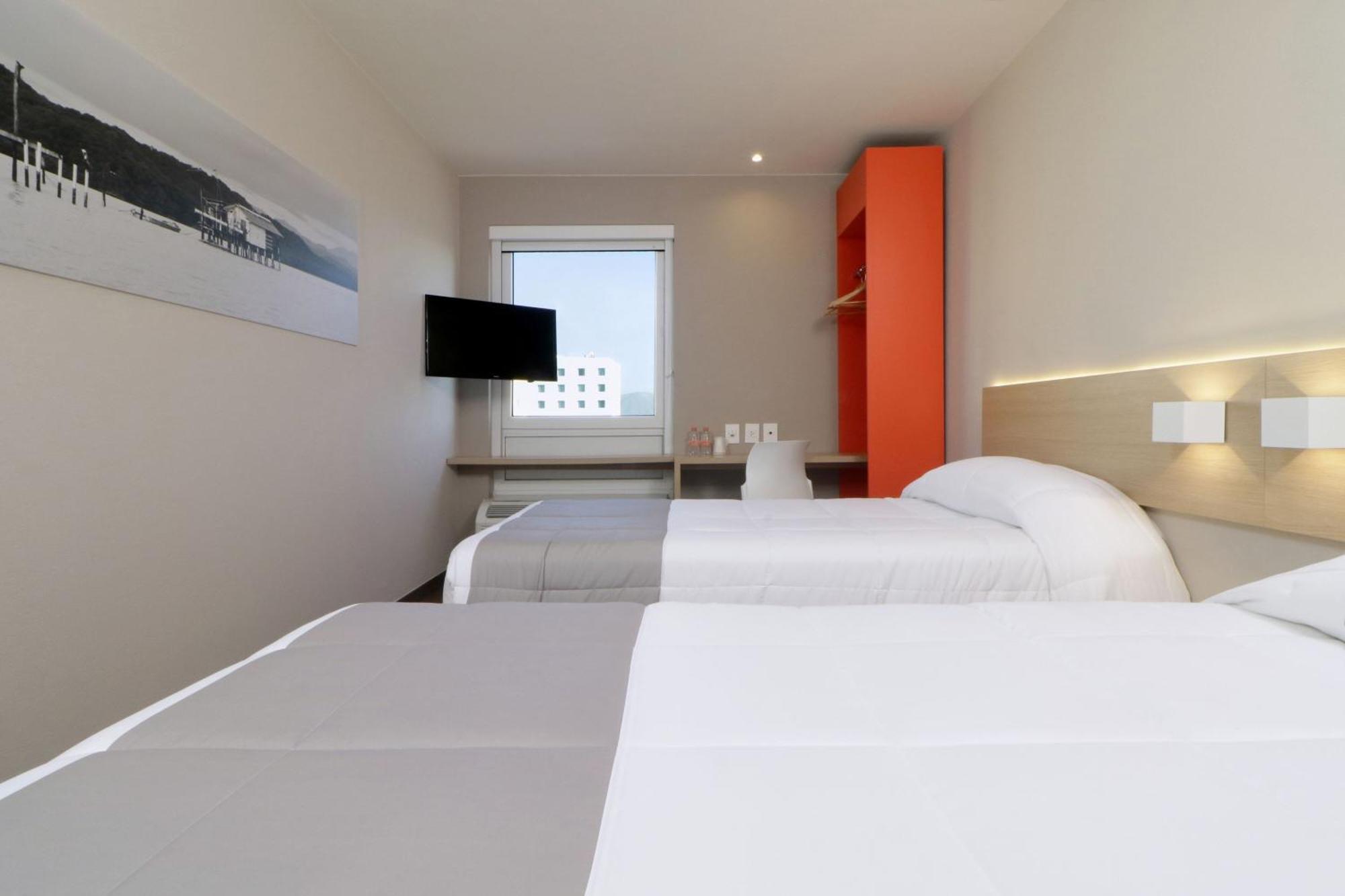 City Express Junior By Marriott Tijuana Otay Extérieur photo
