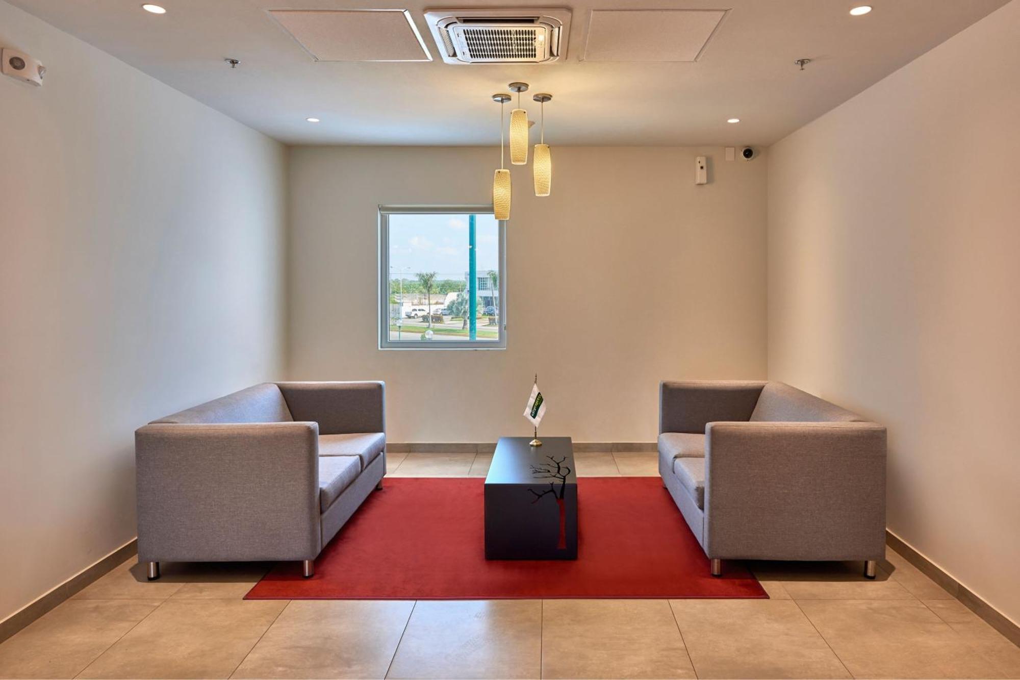 City Express Junior By Marriott Tijuana Otay Extérieur photo